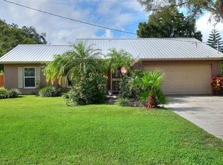 1611 Greenwood Rd, Lakeland, FL 33805