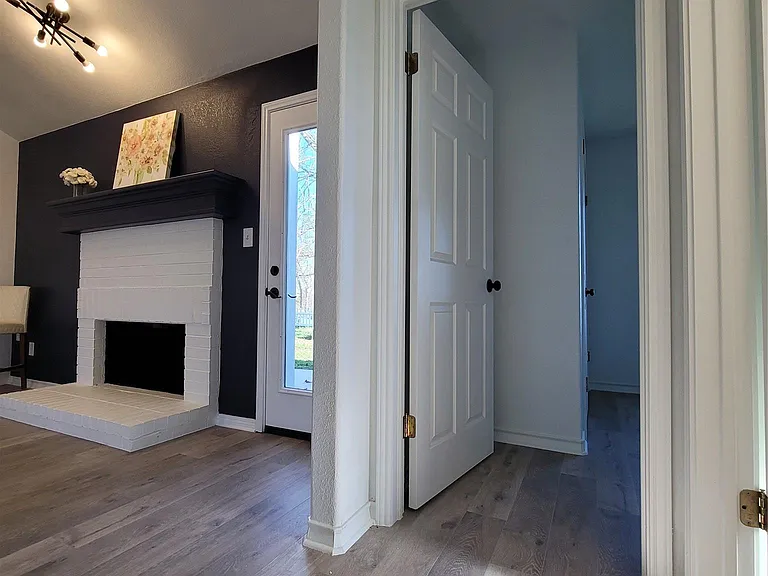 208 Newcastle Dr — Photo 30