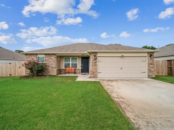 14895 S 276th East Ave, Coweta, OK 74429