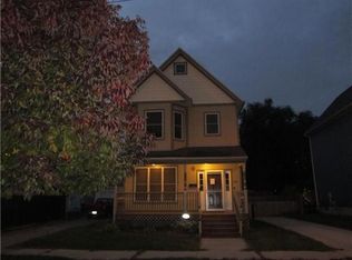 213 E 8th St, Waterloo, IA 50703