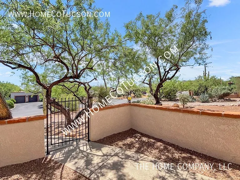 5243 N Stonehouse Pl — Photo 4