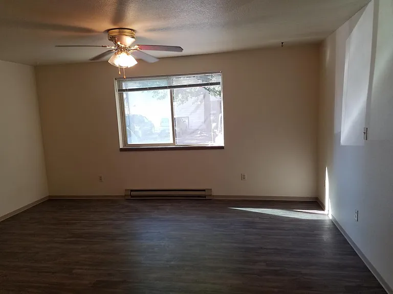 1123 S Harrison St #3 — Photo 2
