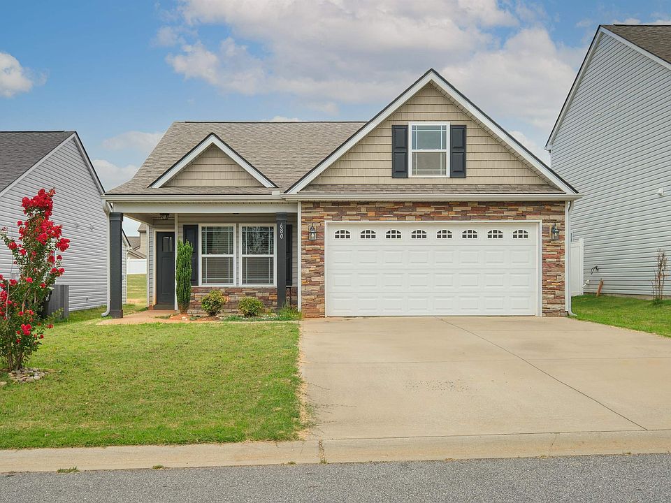 1st image of 680 Spartan Commodor Ln