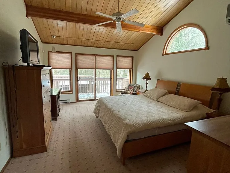 3530 Spruce Cabin Rd — Photo 11