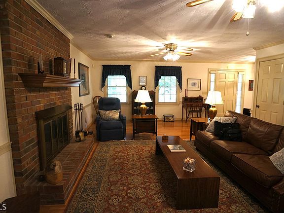 5th image of 1512 Shoal Creek Dr SW #15