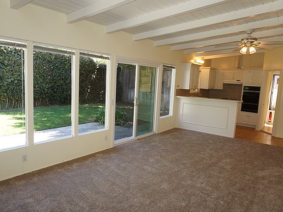 Wall of windows lets the outside in