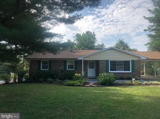 12609 Moxley Crest Dr, Mount Airy, MD 21771