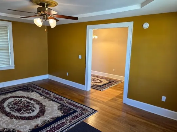 (undisclosed Address), Salisbury, MD 21804