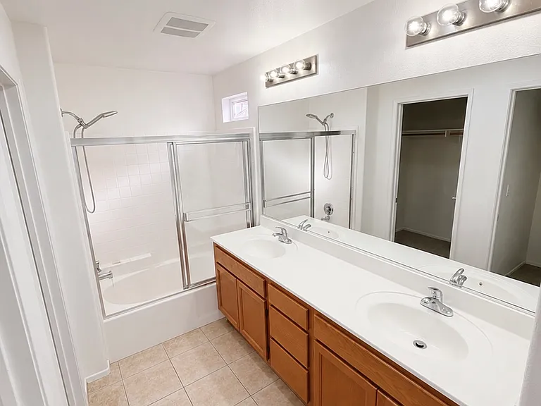 4481 Avenida Aquila — Photo 8