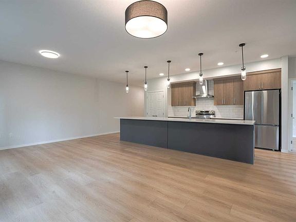 3rd image of 20295 NW Seton Way SE #5116