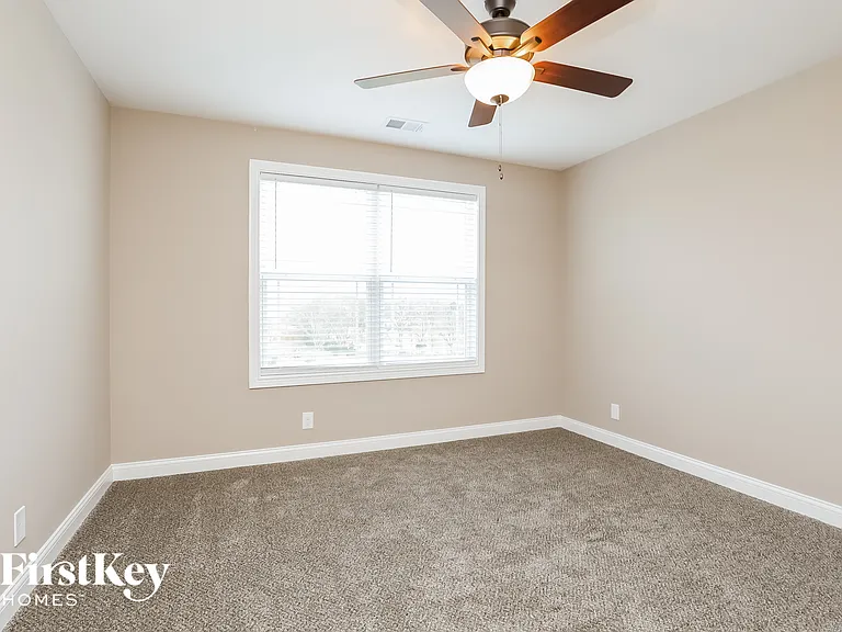 1065 Harrison Way — Photo 11