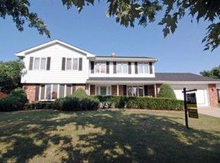 13609 Deerpath Dr, Orland Park, IL