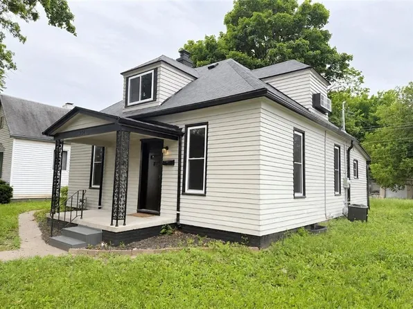 2314 S 19th St, Saint Joseph, MO 64503