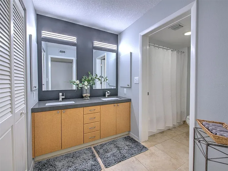 741 Bayport Way — Photo 25