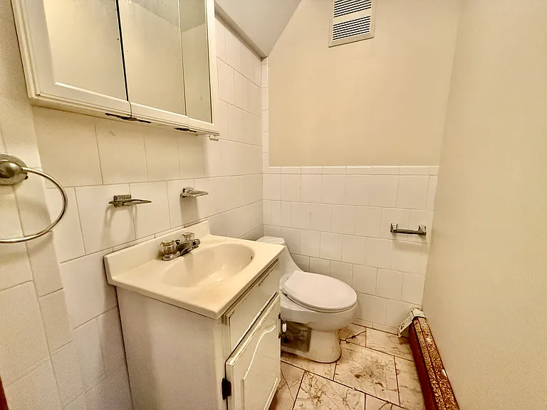 362 Prospect Ave #1 — Photo 12