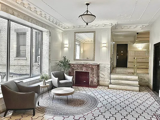 Rented by Corcoran | media 24