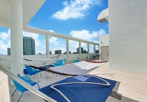 2nd image of 1600 SW 1st Ave #1011