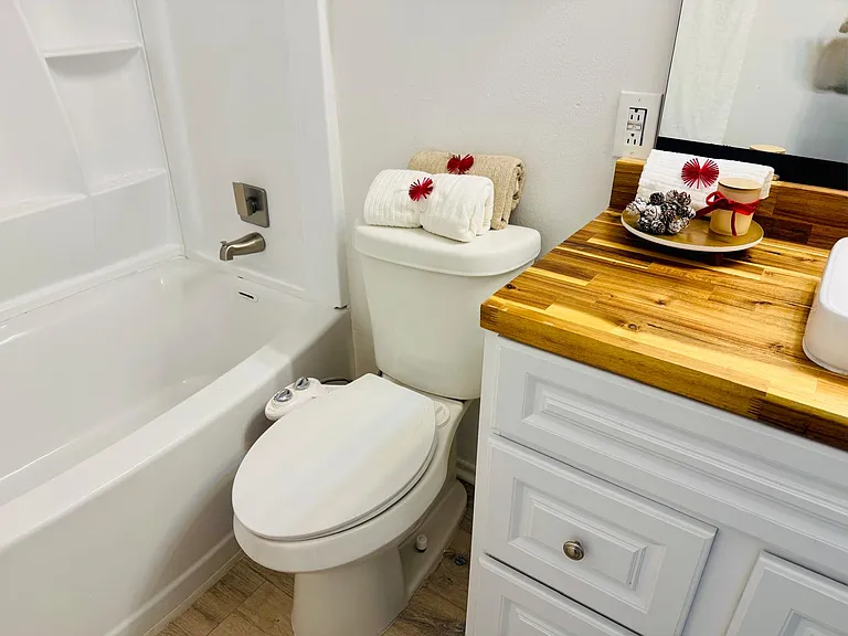 216 Afton Sq #202 — Photo 11