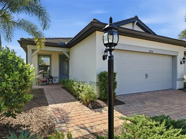 17726 Northwood Pl, Lakewood Ranch, FL 34202