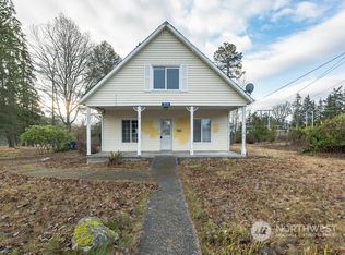 1224 E Blackburn Rd, Mount Vernon, WA 98274