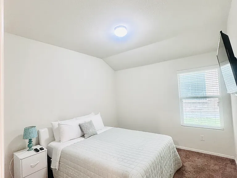 616 Stanmire Lake Trl — Photo 26