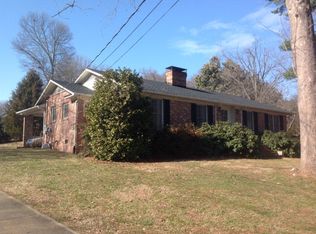 812 Elmwood Dr, Shelby, NC 28152