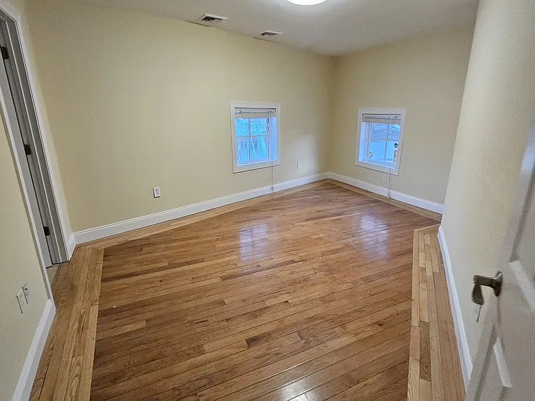 1 Grand Ave #5B — Photo 10