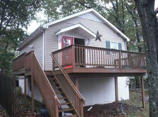 41 Tufts Trl, Hopatcong, NJ 07843