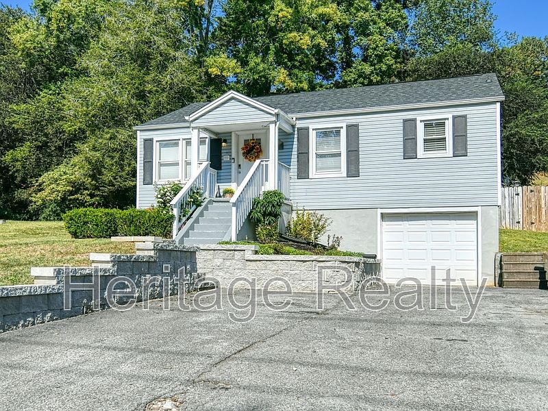 1st image of 1725 Lenland Ave