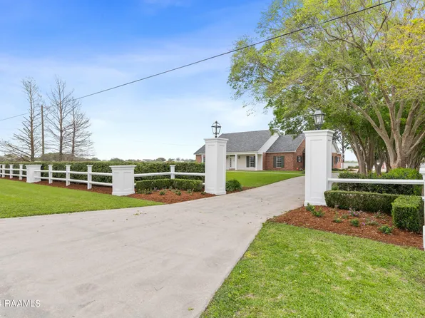 6891 Enis Rd, Maurice, LA 70555