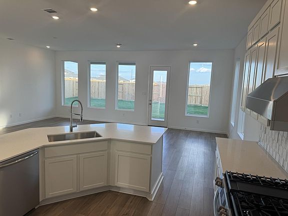 6th image of this home