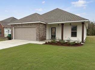 102 Colony Sta, Thibodaux, LA 70301