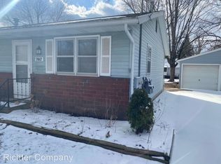 7617 Walnut Ave, Jenison, MI 49428