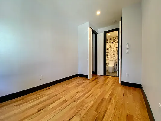 Rented by Doorway NYC, LLC | media 21