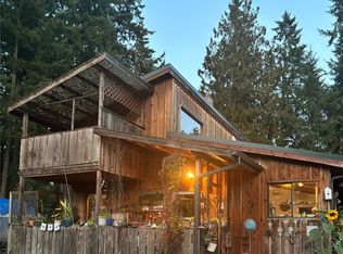 121 E Kinkaid St, Port Hadlock, WA
