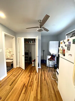 Rented by Compass | media 10