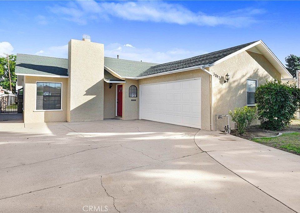 1st image of 3047 Acacia Ave