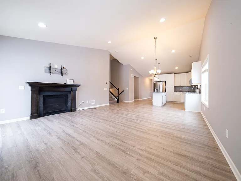 20817 Guthrie Dr — Photo 12