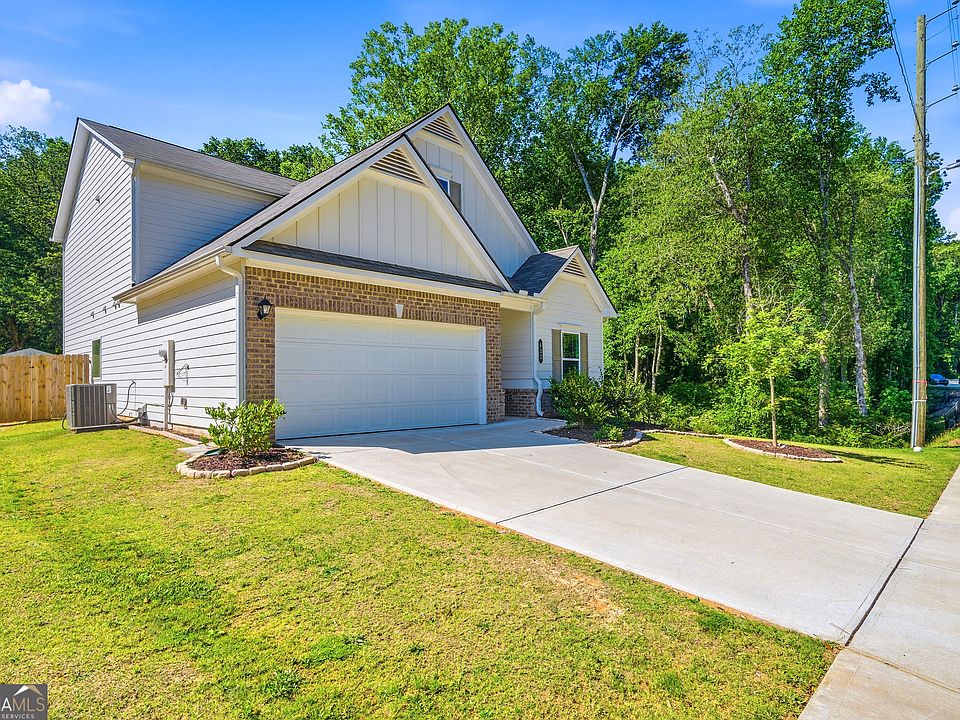 1st image of 637 Simmons Dr