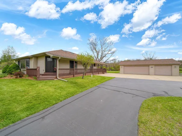 5299 Rives Junction Rd, Jackson, MI 49201
