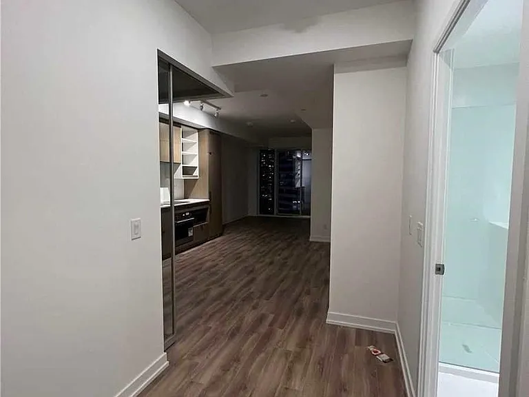 20 Edward St #2306 — Photo 4