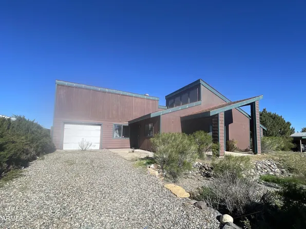 17288 E LAKEVIEW Court, Mayer, AZ 86333