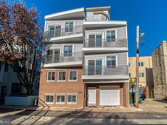 2nd image of 307-309 Saint John Neumann Way