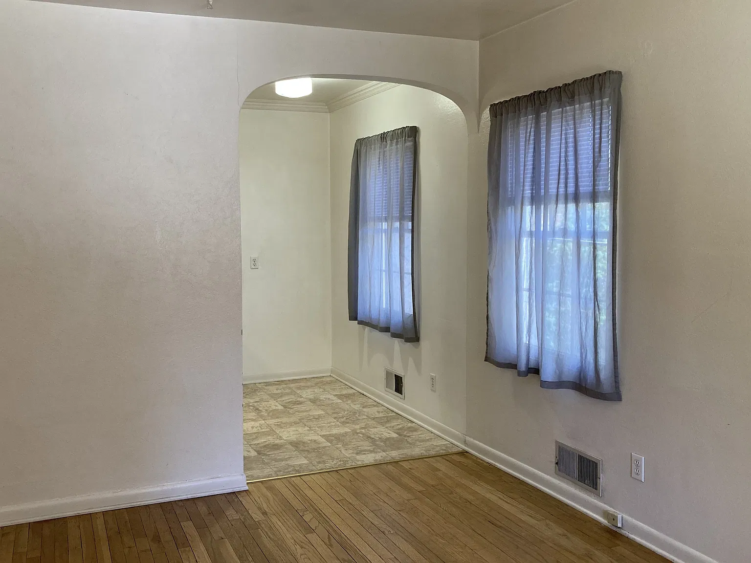 Van Buren East 122 - 1 — Photo 4