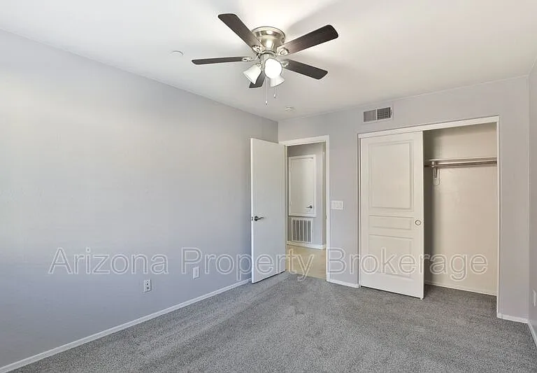 3879 E Santa Fe Ln — Photo 16