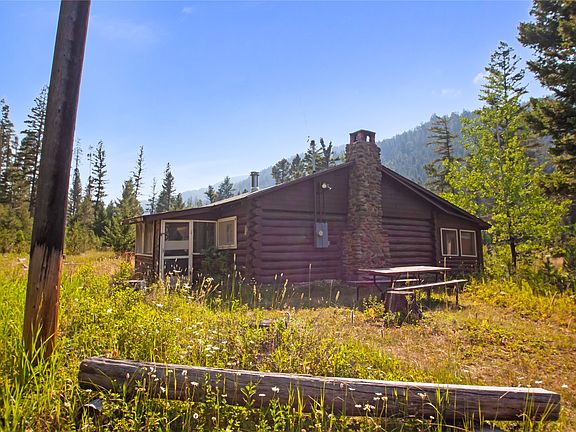4th image of 10 Moose Creek Rd