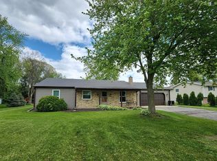 W9070 Heritage Hills Rd, Beaver Dam, WI 53916
