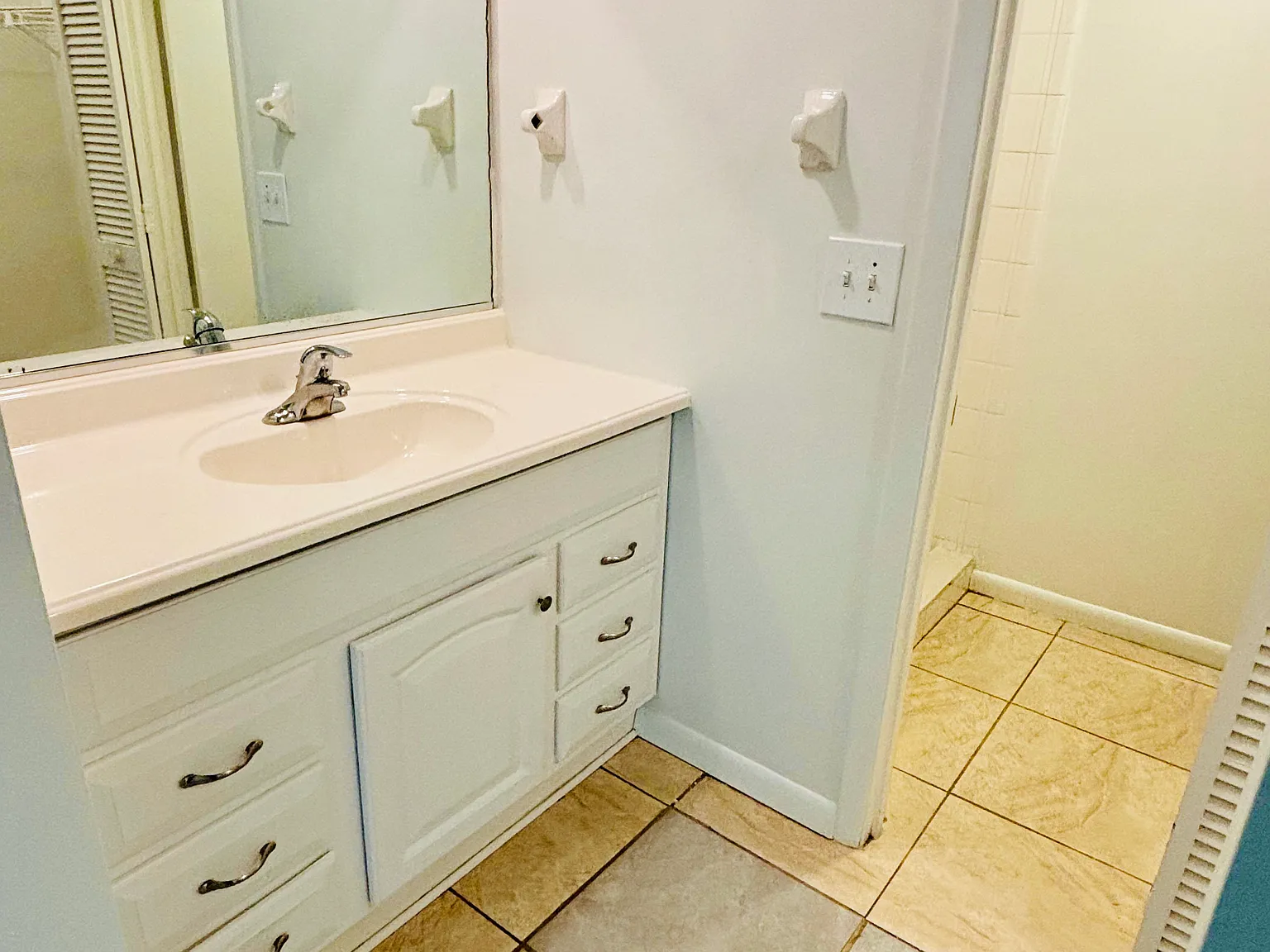 4193 New Haven Ct — Photo 4