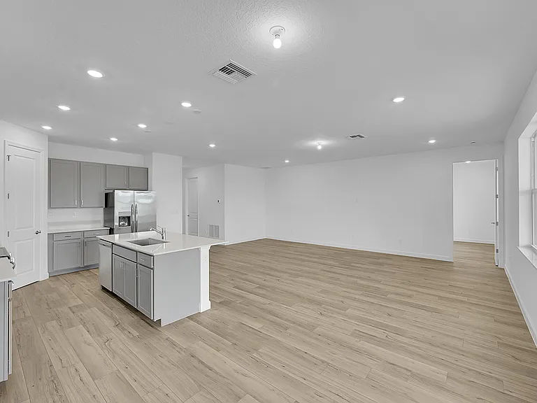 3501 Harborside Ave — Photo 17