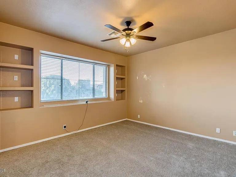 Upstairs Bedroom 1